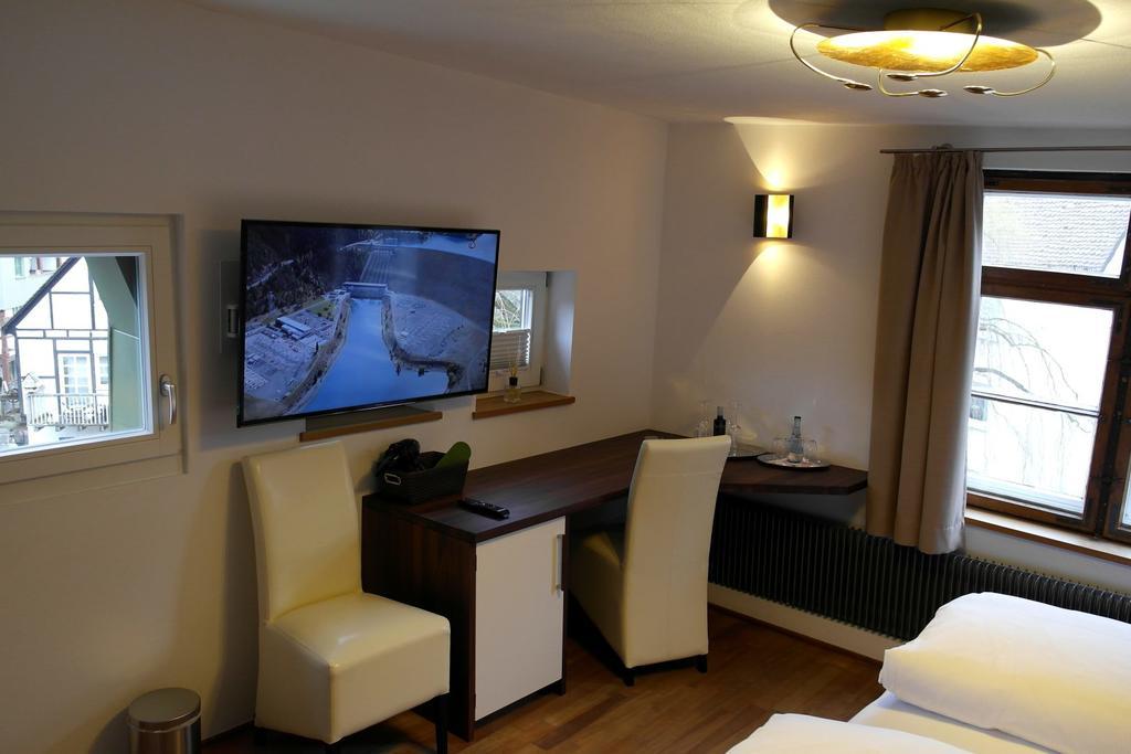 Hotel Schmales Haus Улм Стая снимка